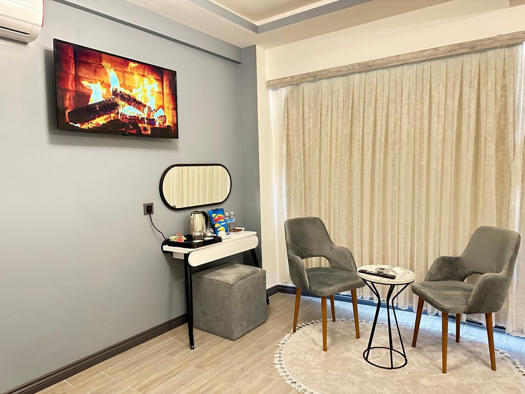 Blue Moonrise Hotel — Photos 2